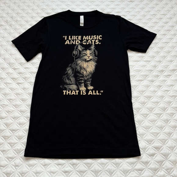 Artisan Crafted Tops - Original Art Cats & Music Soft Black Cute Funny Novelty Graphic T-shirt. Size XS